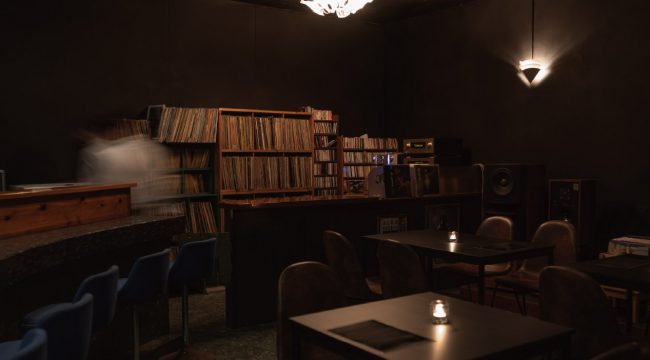 音楽酒場　新月 写真